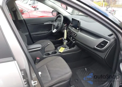 2022 Kia Seltos Lx z USA, uszkodzony, nr VIN KNDEPCAA2N7285194